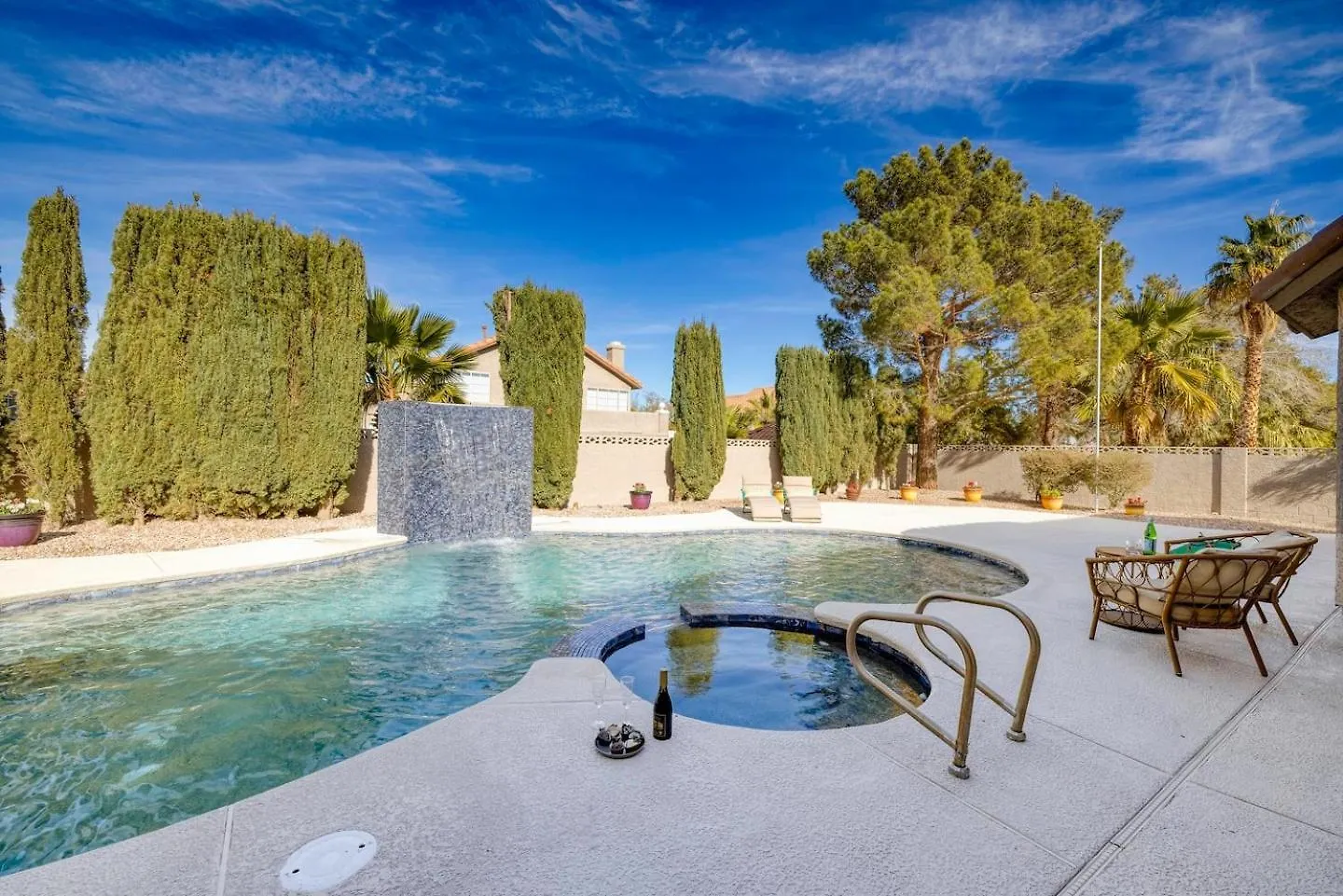 Brand New Listing Modern Hacienda Home Heated Pool Las Vegas 0*,