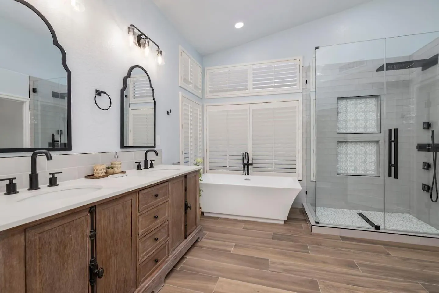 Brand New Listing Modern Hacienda Home Heated Pool Las Vegas