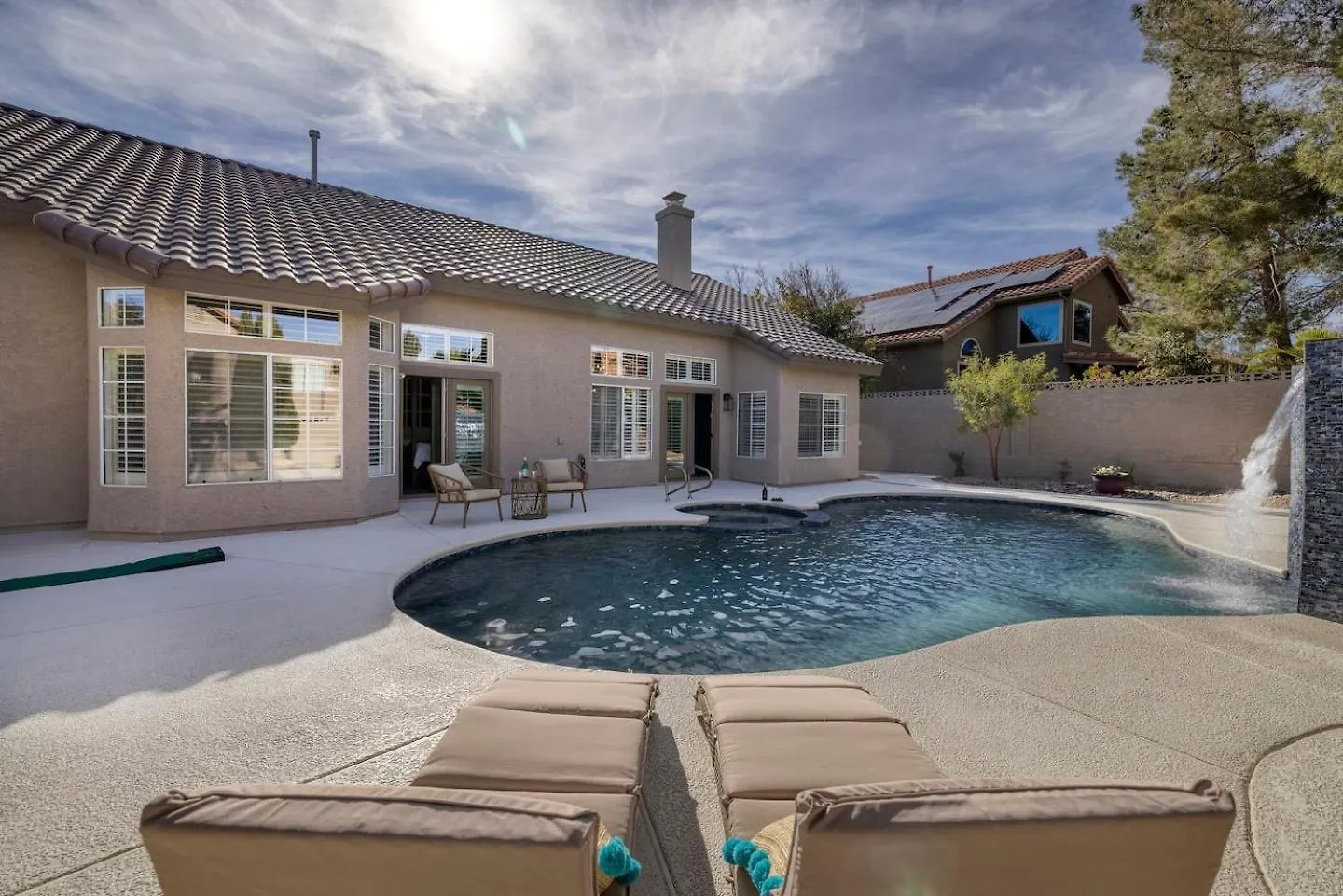 Tatil Evi Brand New Listing Modern Hacienda Home Heated Pool Las Vegas